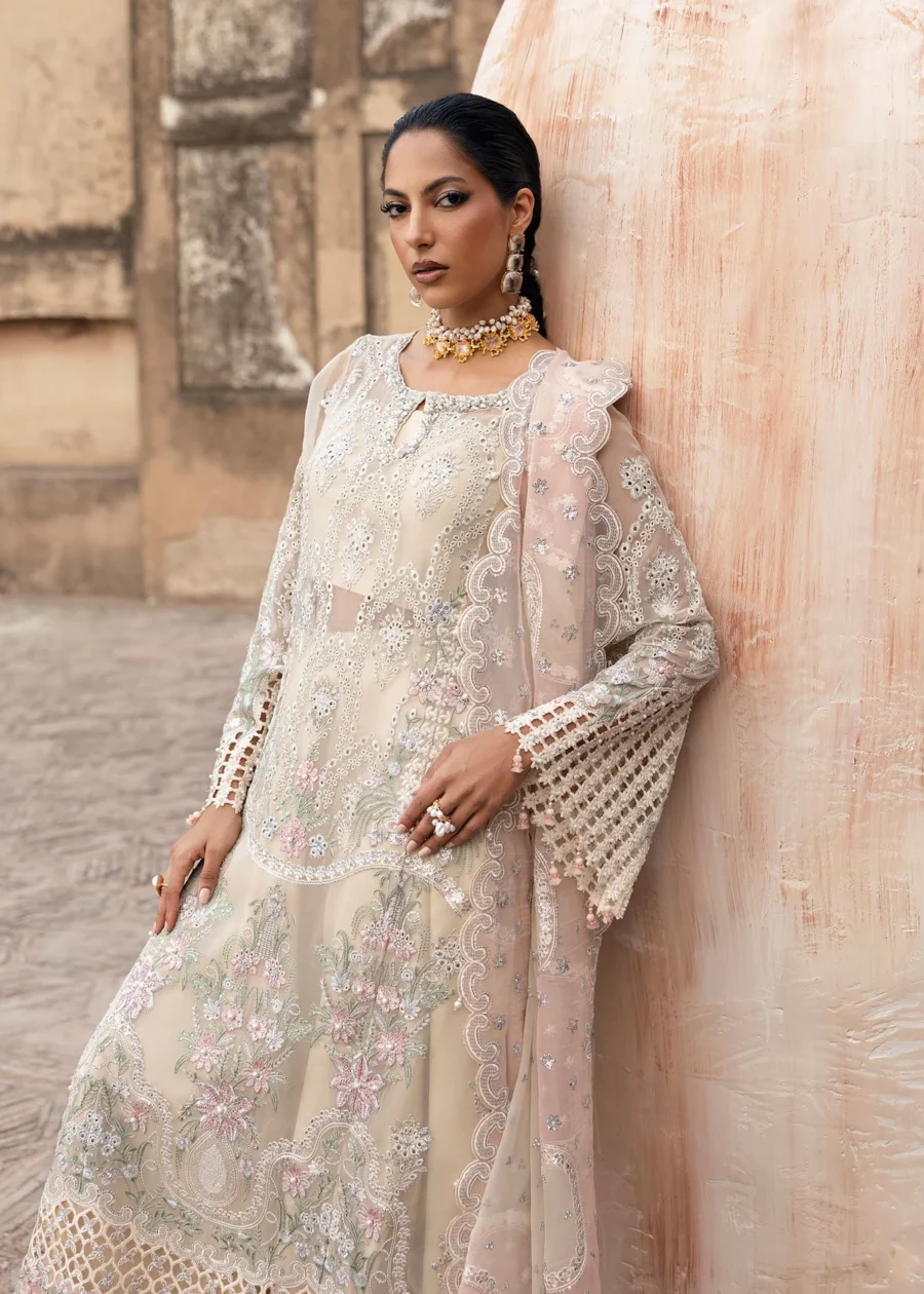 Zohra - Image 3